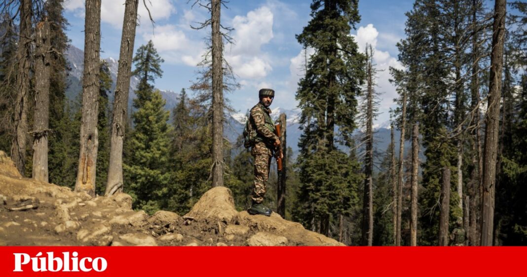 india-e-paquistao-vivem-uma-nova-noite-de-confrontos-na-regiao-disputada-de-caxemira