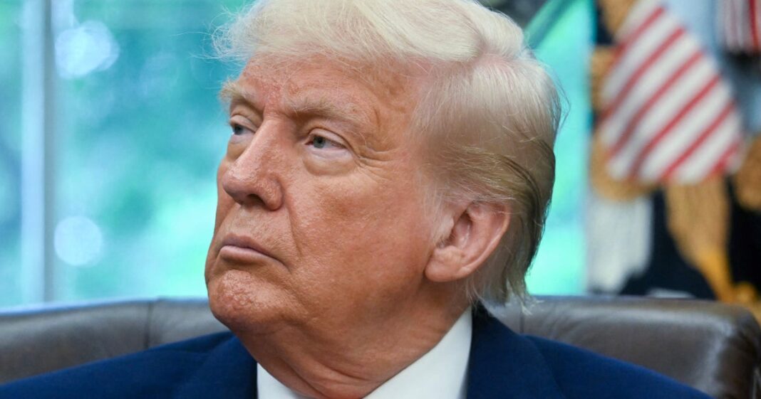 pundit-de-direita-tocam-o-acordo-de-trump-no-reino-unido-com-1-palavra-brutal