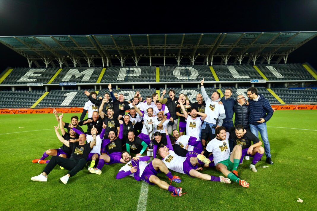 final-do-futebol-uisp:-vitolini-vence-em-empoli-na-ilha-real,-a-festa-de-um-pais-inteiro