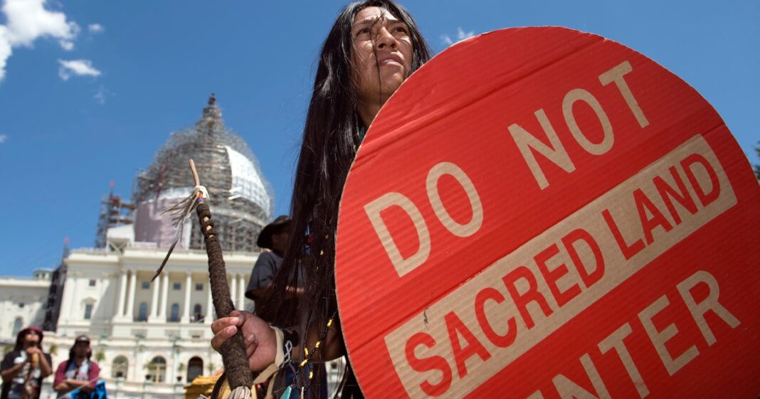 a-suprema-corte-rejeita-o-apelo-de-apache-para-bloquear-a-mina-de-cobre-em-terra-sagrada