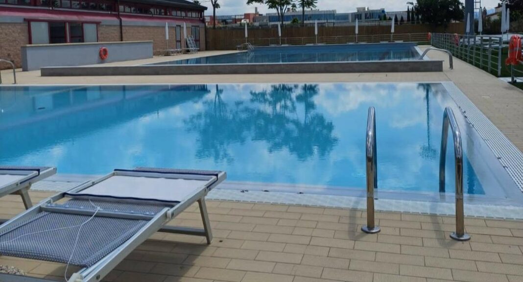 universidade-de-florenca,-a-piscina-reabre-no-campus-de-sesto-fiorentino
