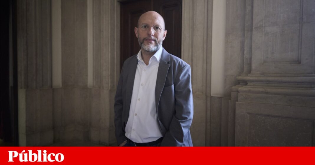 rui-tavares-exige-reflexao-da-midia-sobre-a-cobertura-excessiva-da-extrema-direita
