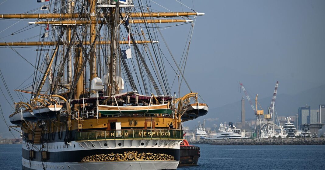 amerigo-vespucci:-o-partido-em-genova-para-o-navio-a-vela-da-marinha-retorno-da-turne-mundial