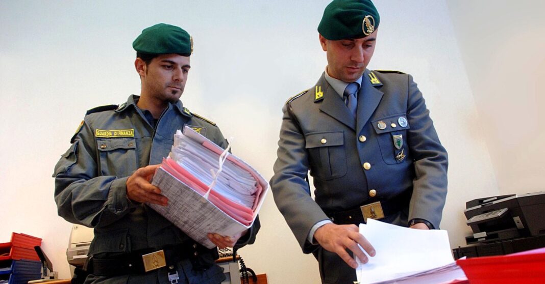 copiar-orcamentos,-artistas-falsos-e-empresas-ad-hoc:-as-luzes-de-fraude-na-covid-aid
