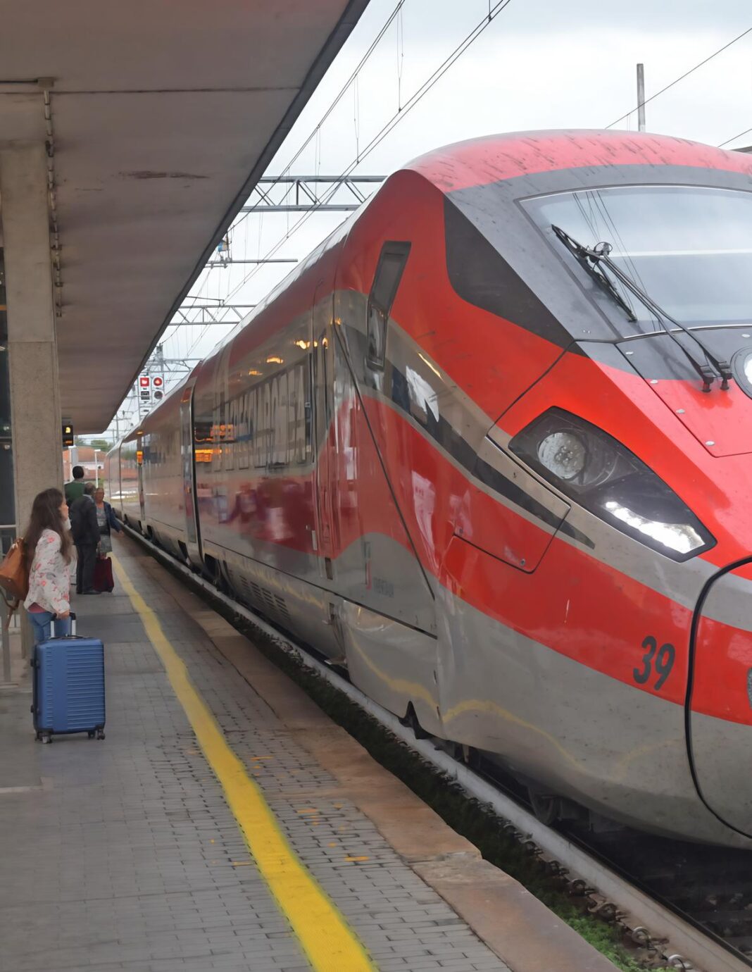 trens,-atrasos-de-uma-hora-e-meia-na-florence-de-roma