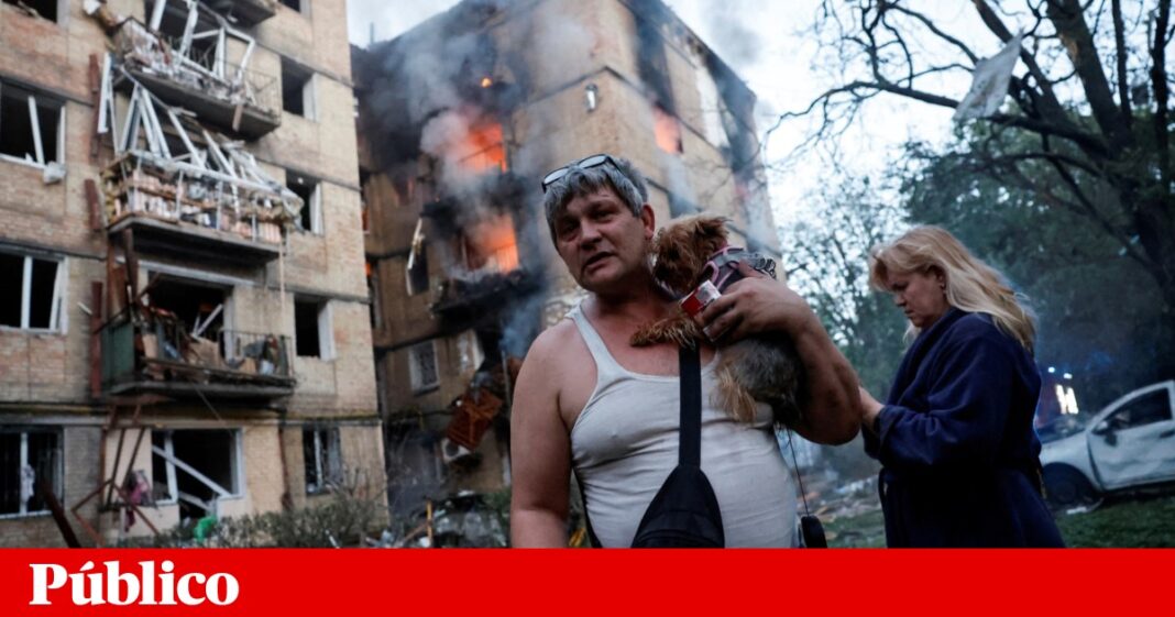 pelo-menos-14-mortos-em-um-dos-maiores-ataques-russos-contra-kiev