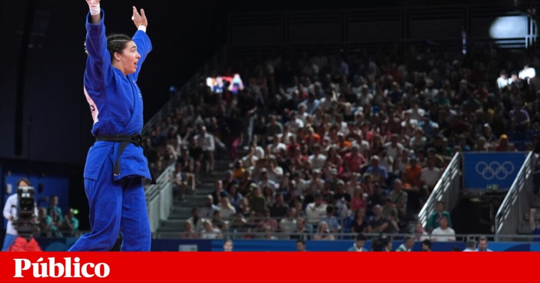 patricia-sampaio-conquista-o-bronze-nos-mundos-do-judo