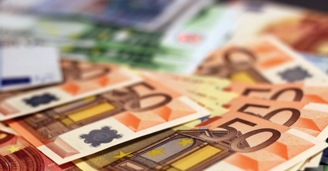 ubs:-crescendo-riqueza-global.-na-italia,-existem-pouco-mais-de-1,3-milhao-de-milionarios