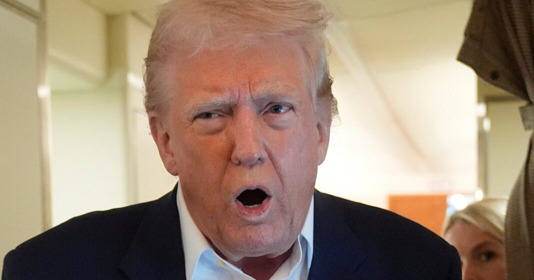trump-bate-em-seu-proprio-nome-no-erro-de-digitacao-mais-estranho-que-voce