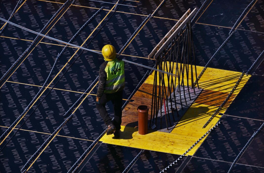 casas-para-renovar,-nosso-guia.-a-valsa-das-taxas-para-as-varias-obras-de-construcao