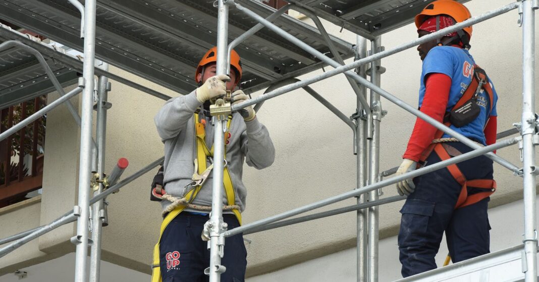 dia-negro-para-acidentes-no-trabalho:-tres-vitimas-em-napoles,-uma-em-brescia