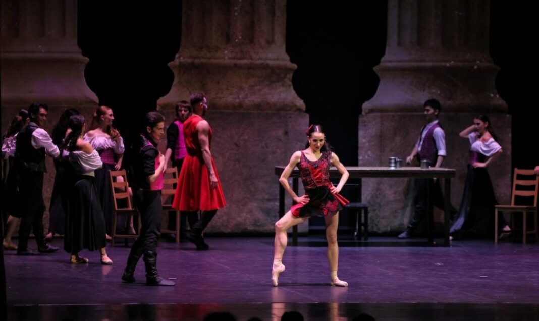 fiesole,-‘carmen’-e-encenado-no-teatro-romano