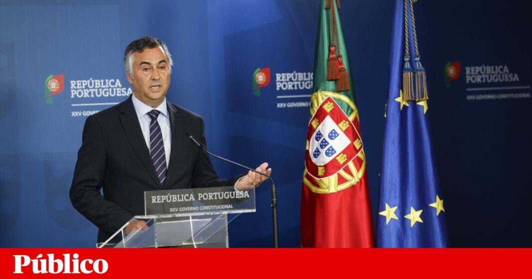 o-governo-apaga-o-fct-e-mais-dez-organismos-na-area-de-educacao