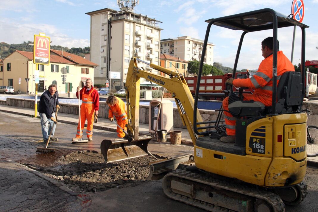 piazza-italia,-fora-das-obras:-a-rfi-gerenciara-o-canteiro-de-obras,-mas-a-parada-sera-‘cortada’
