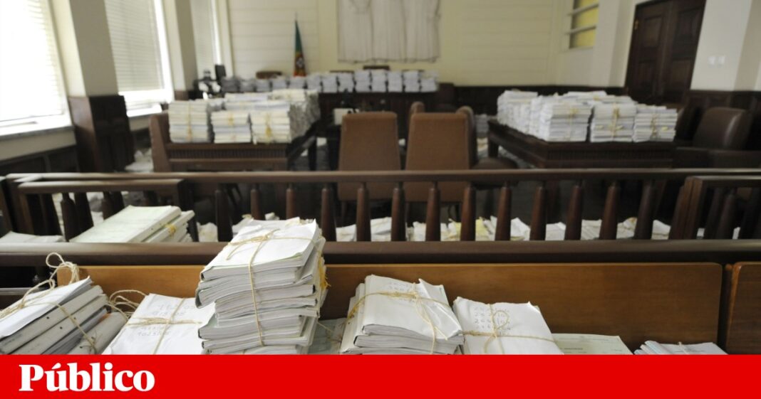 novo-presidente-alerta-que-o-sindicato-de-funcionarios-judiciais-nao-aceitara-patches