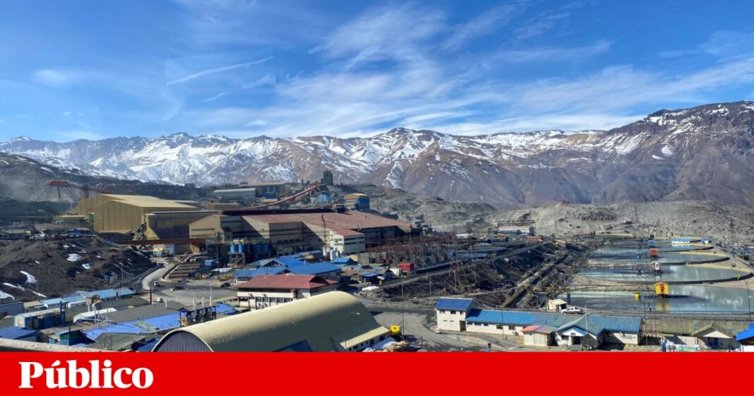 um-morto-e-cinco-trabalhadores-enterrados-em-uma-mina-no-chile