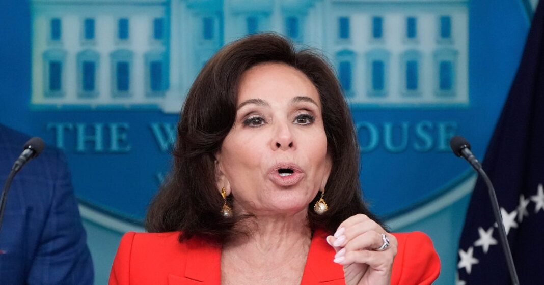 o-oficial-de-trump-jeanine-pirro-faz-aviso-ameacador-sobre-a-aquisicao-federal-de-dc