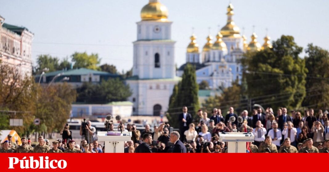 no-dia-da-independencia,-zelensky-garante-que-a-ucrania-“nao-seja-uma-vitima;-ele-e-um-lutador”